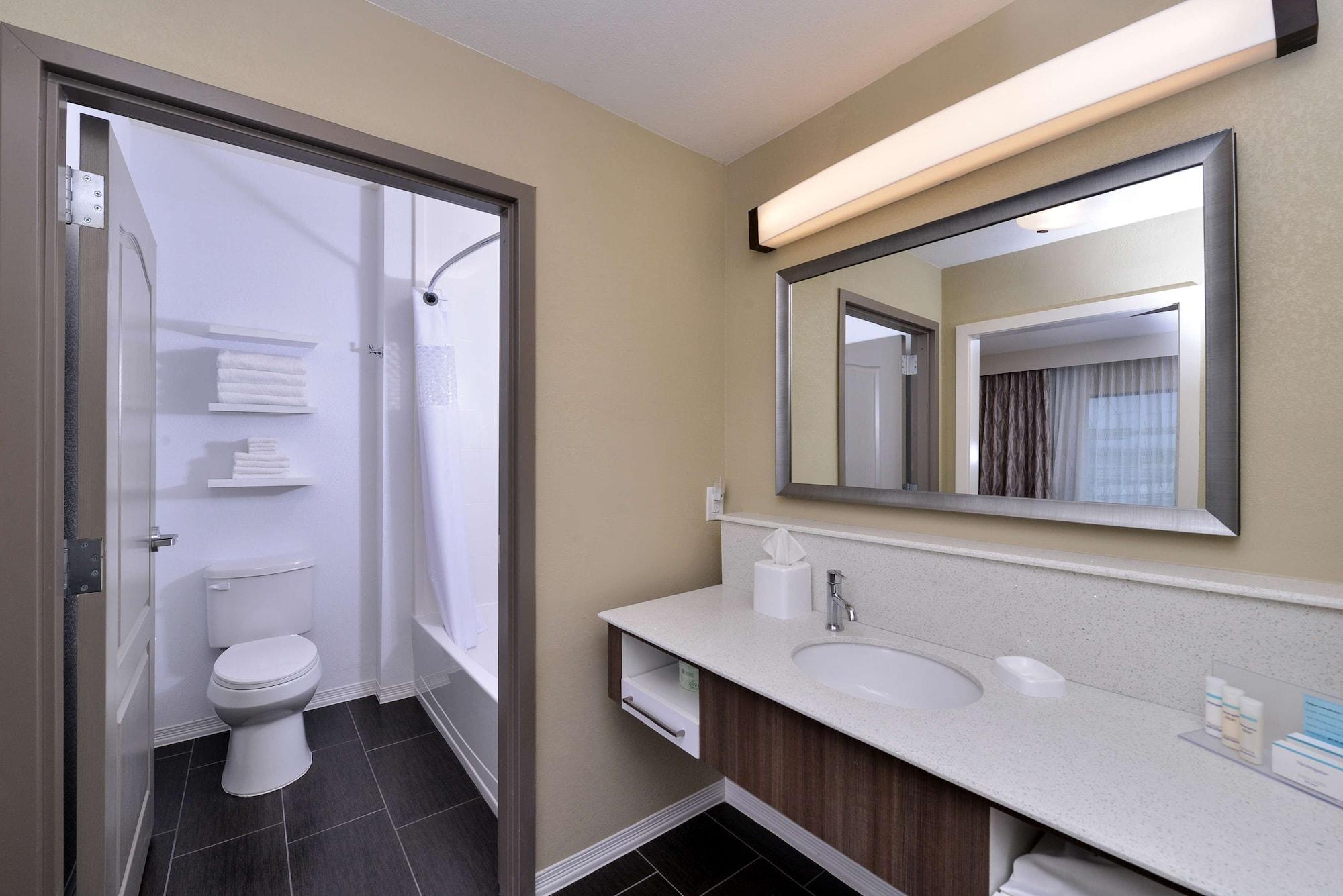 Hampton Inn Broussard-Lafayette Bagian luar foto